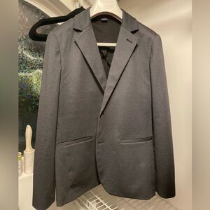 Mizzen + Main Parker Blazer Sportcoat, NWOT, size medium. Charcoal